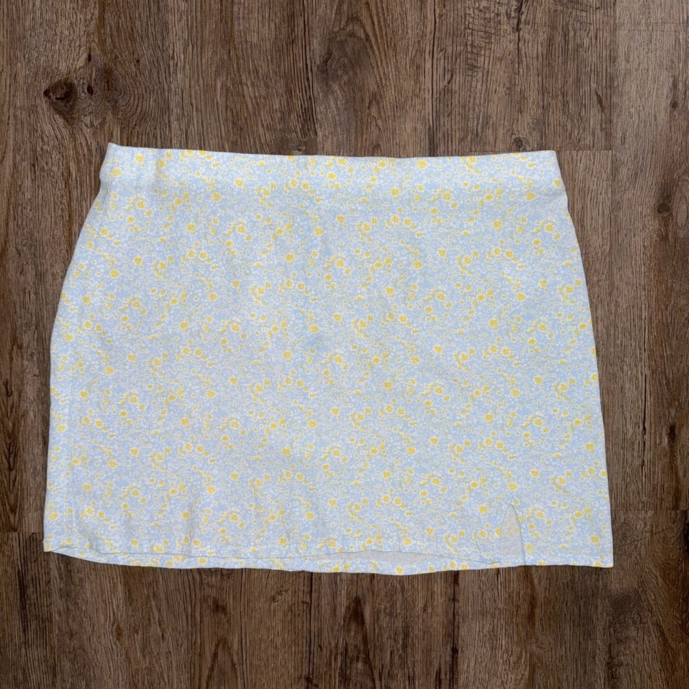 Elodie • Floral Mini Skirt